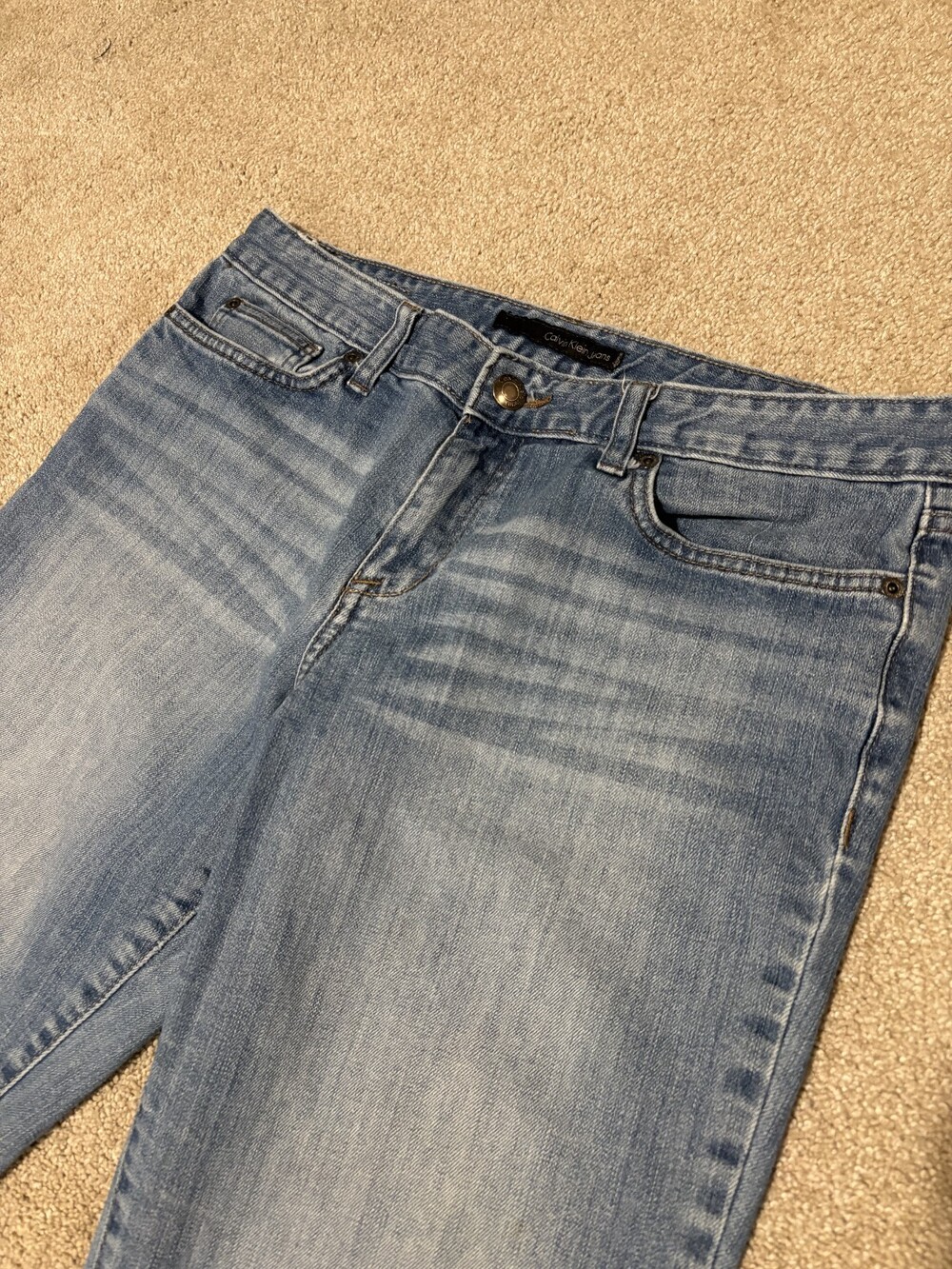 Calvin Klein Jeans Womens Sz 10 Capris Cuffed Slim Medium Wash Blue 21" Inseam - Picture 3 of 10